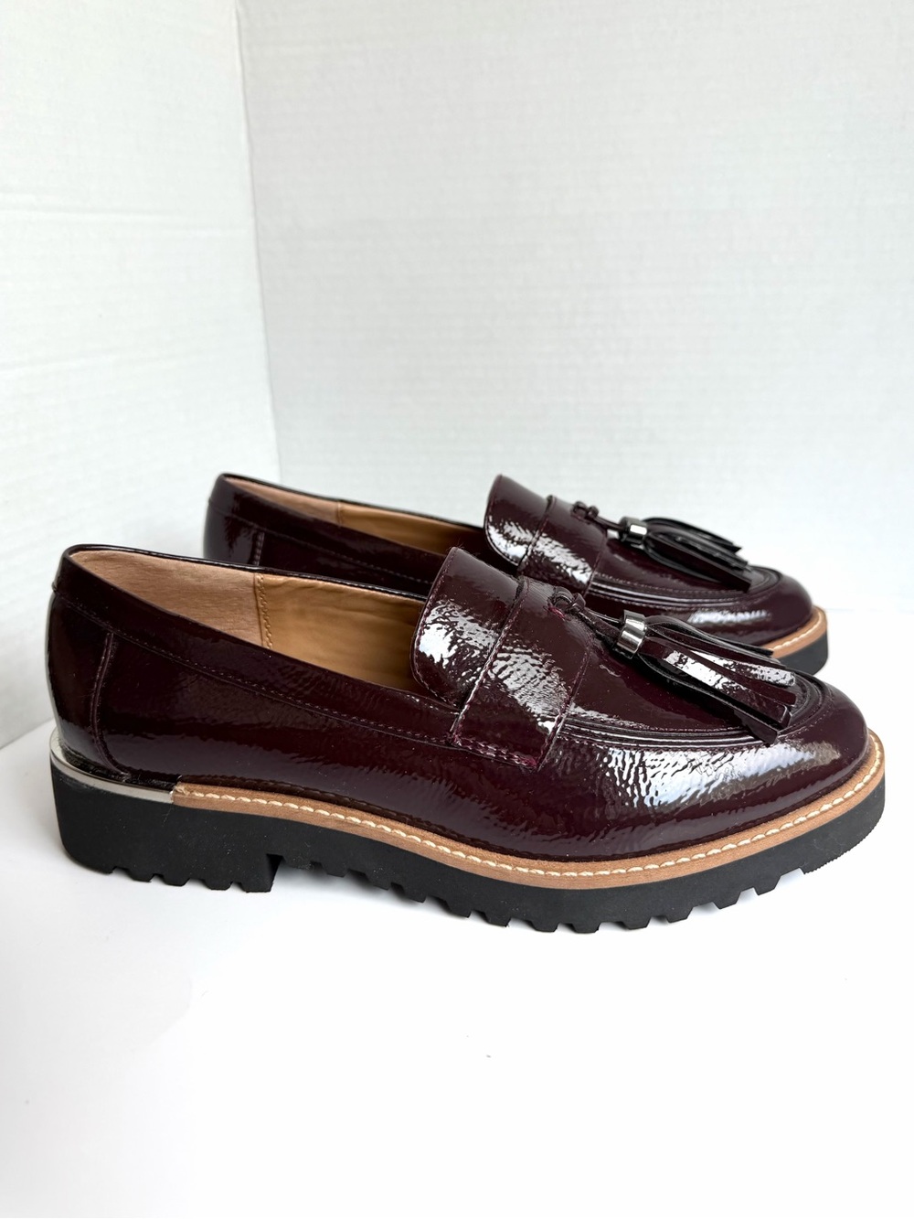 Franco Sarto Burgundy Carolynn Tassel Loafers Lug Sole Women’s 7.5